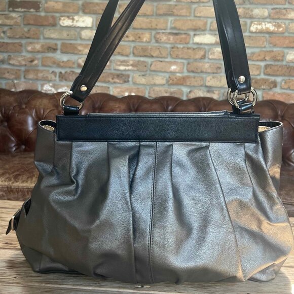 EUC - Miche Oakley Prima Shell Bag Silver Vegan Leather handles & carabiners - Picture 7 of 13